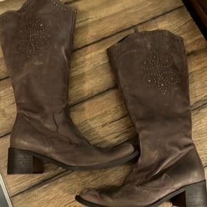 Worn once, stickers on bottom of soles. Slight scratching on boots, is pictured.